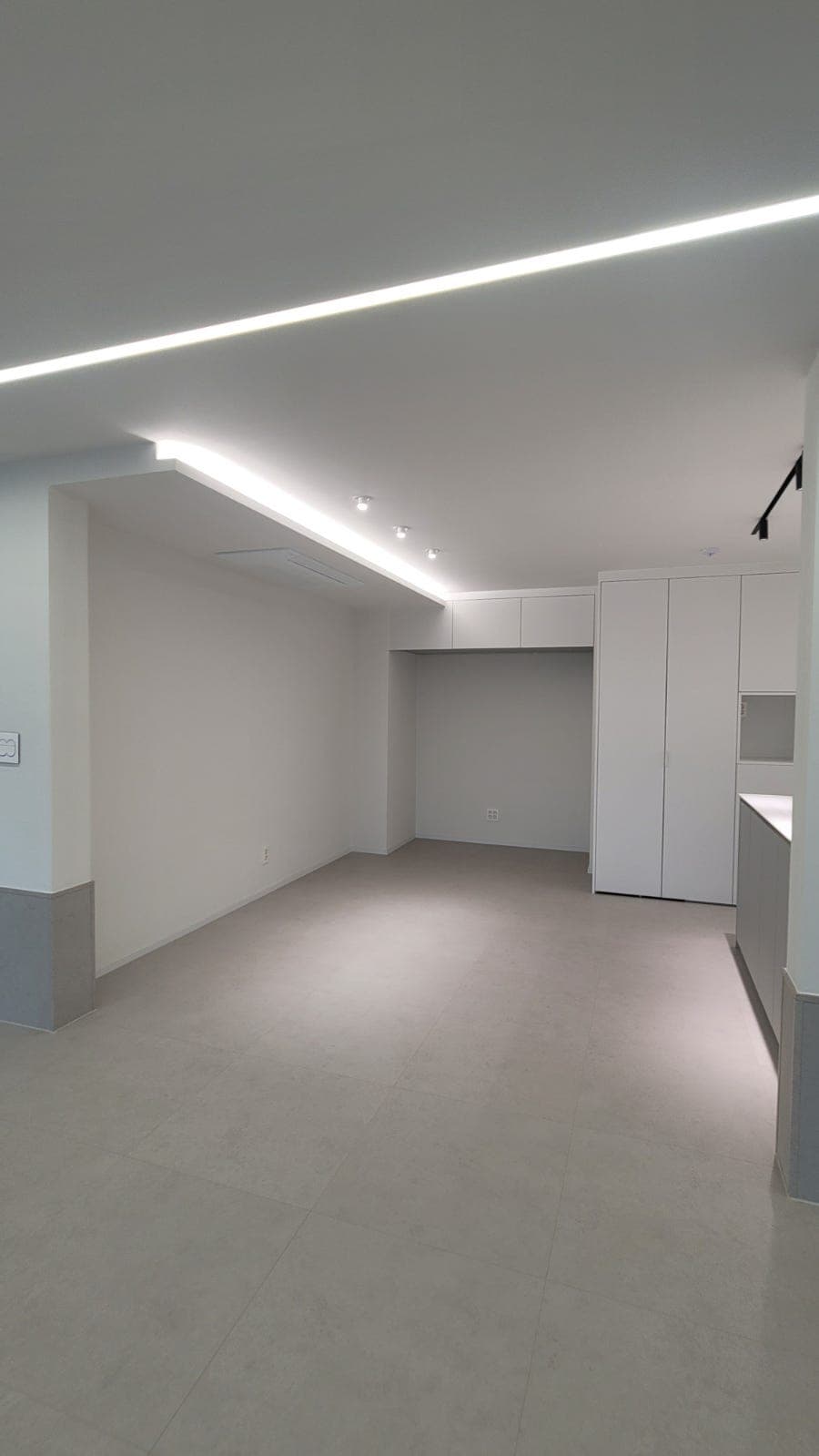 반월동 반달마을 두산위브 - 77