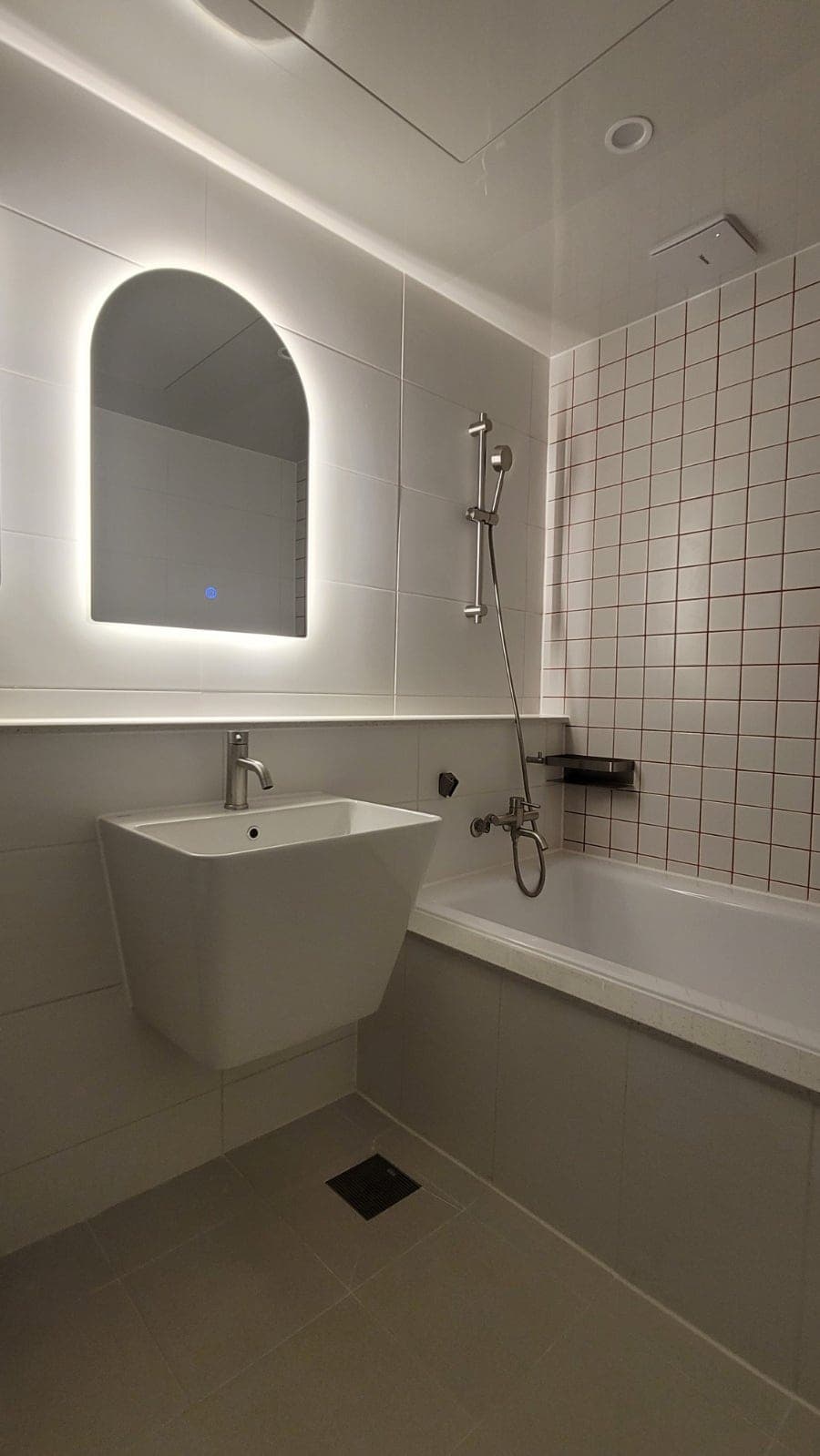 반월동 반달마을 두산위브 - 119