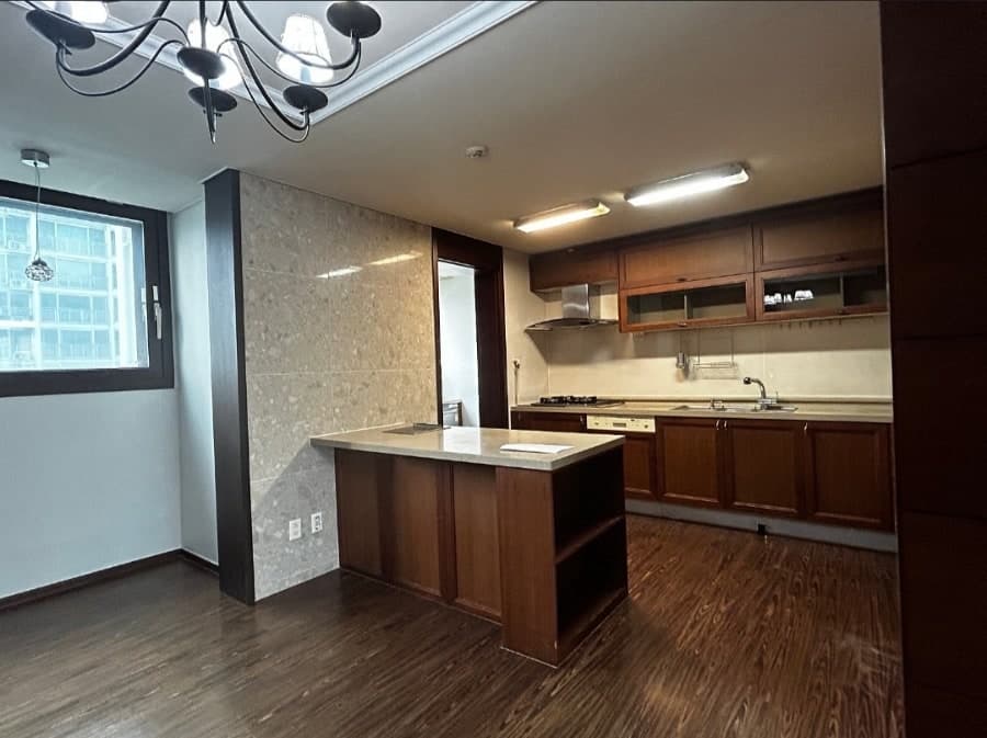 반월동 반달마을 두산위브 - 55