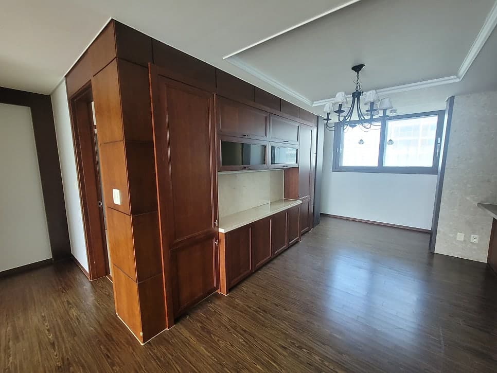 반월동 반달마을 두산위브 - 76